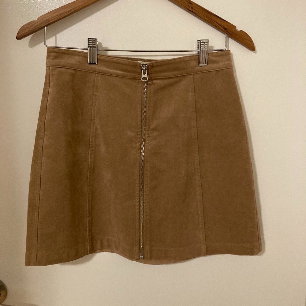 Wilfred faux suede zip-up skirt